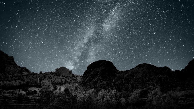 编译器和解释器的分界线在哪，字节码效率能否无限接近机器码？